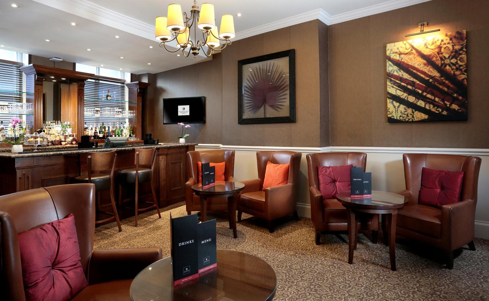 Macdonald New Blossoms Hotel צ'סטר מראה חיצוני תמונה